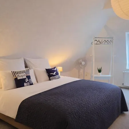 Seeloft Mit Balkon, Seeblick, 300m Zum *