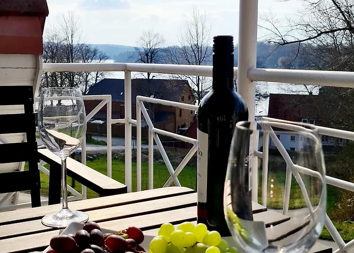 Appartement Seeloft Mit Balkon, Seeblick, 300m Zum